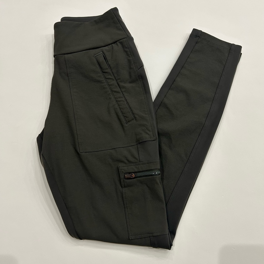 Athleta Headlands Hybrid Cargo Pants